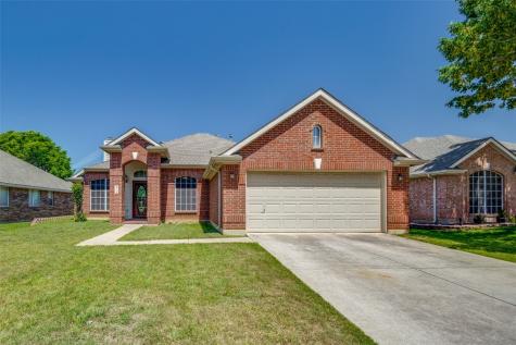 2713 Hollow Ridge Drive Denton TX 76210
