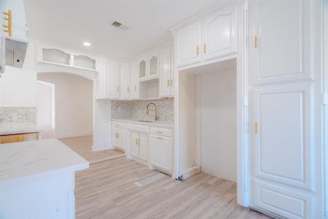 1022 Shenandoah Drive Arlington TX 76014