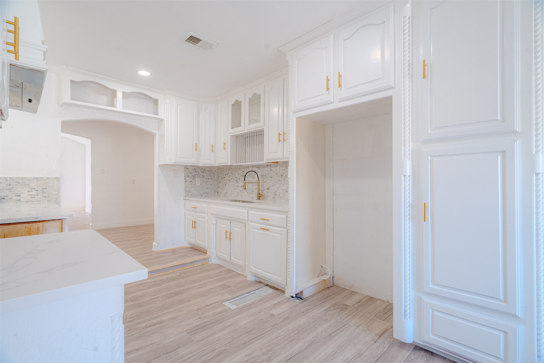 1022 Shenandoah Drive Arlington TX 76014