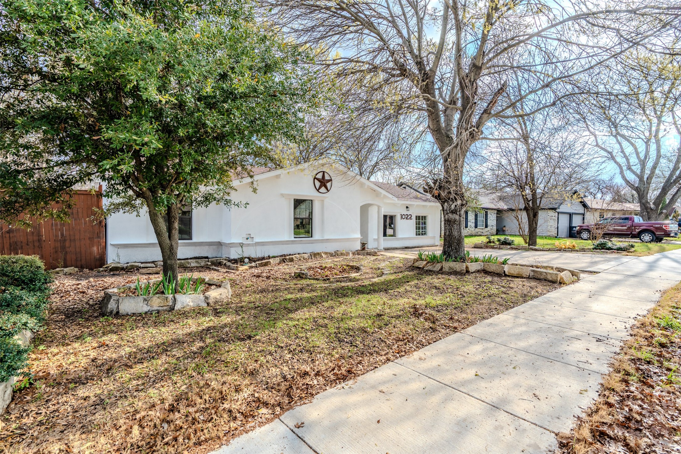 1022 Shenandoah Drive Arlington TX 76014