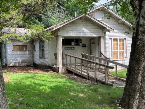 221 S Grand Avenue Sherman TX 75090