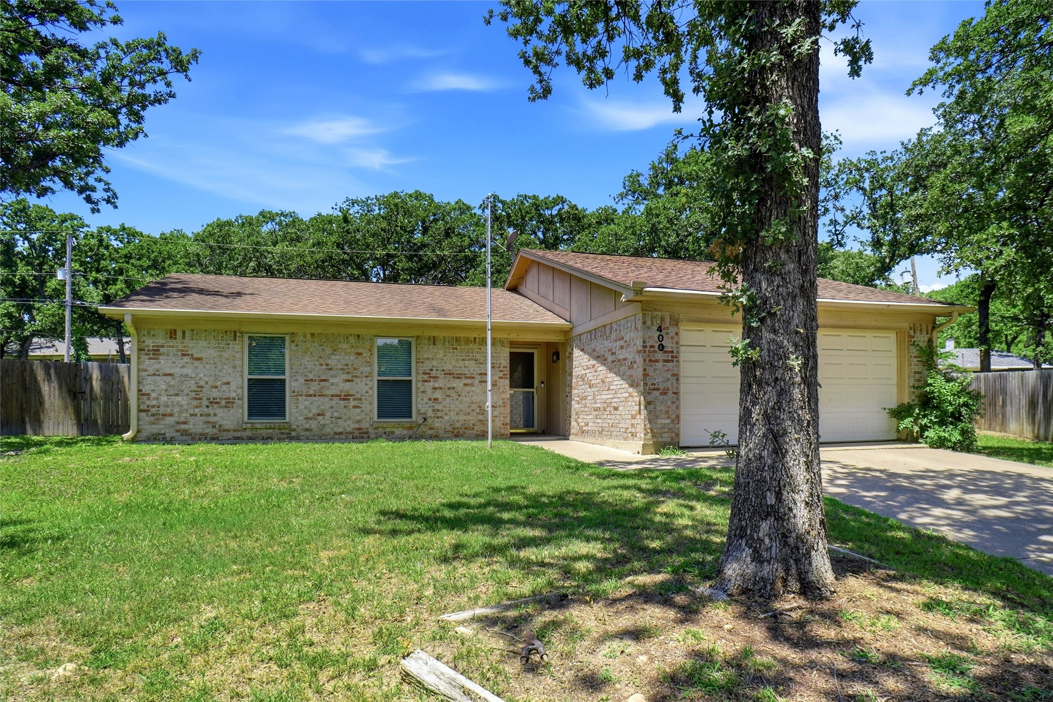400 Woodlake Circle Azle TX 76020