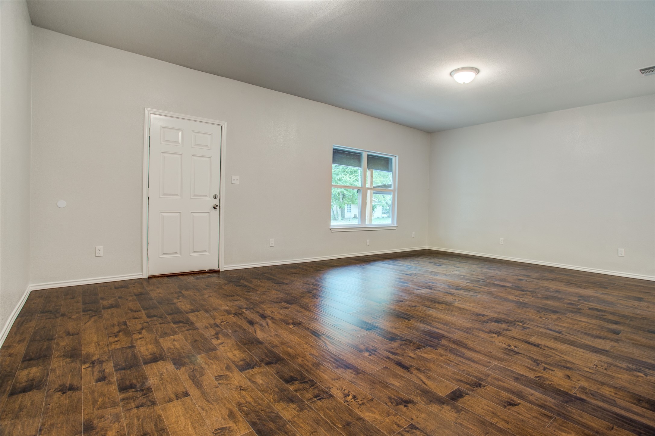 508 W Lone Star Avenue Cleburne TX 76033