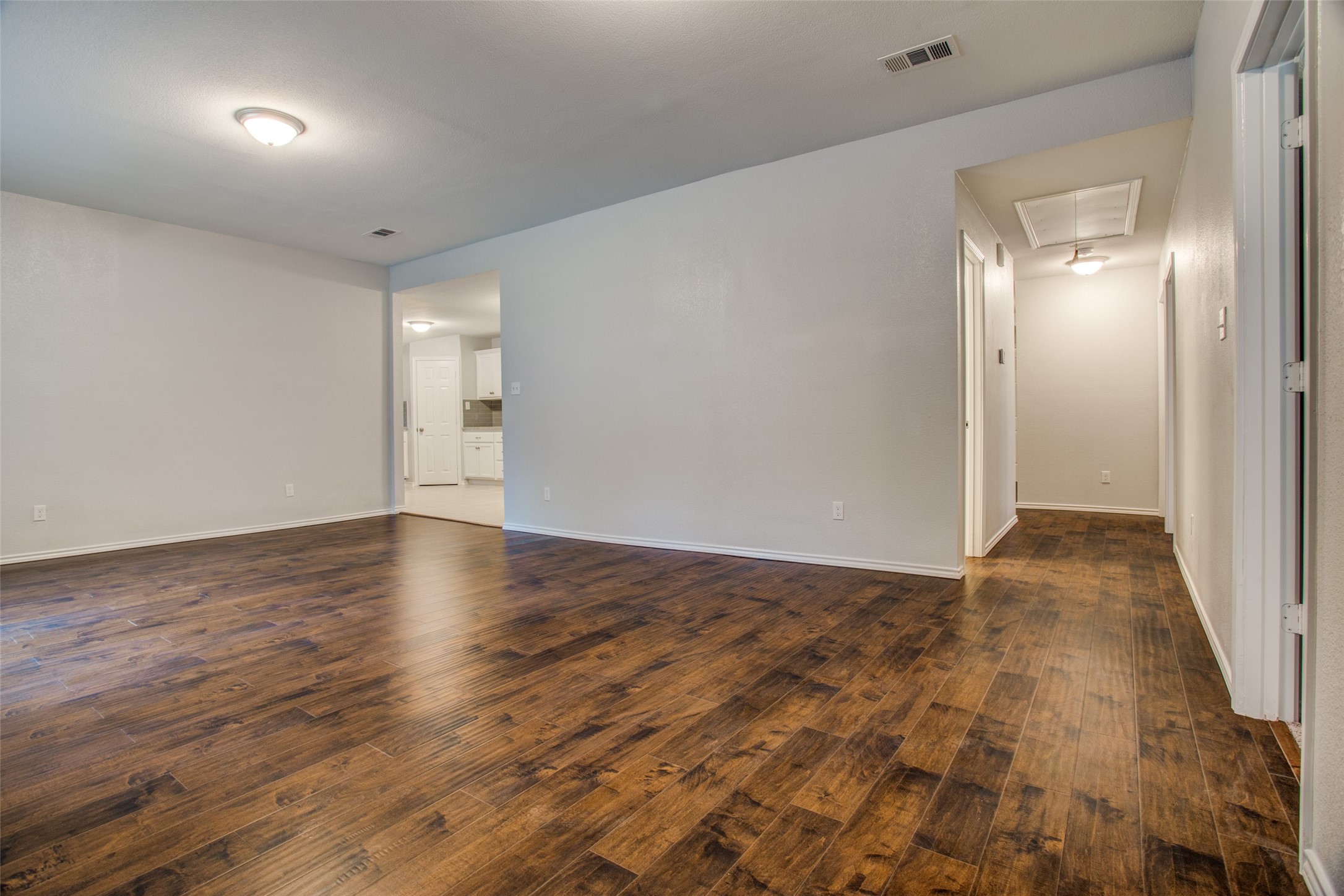 508 W Lone Star Avenue Cleburne TX 76033