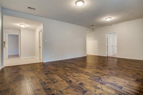 508 W Lone Star Avenue Cleburne TX 76033