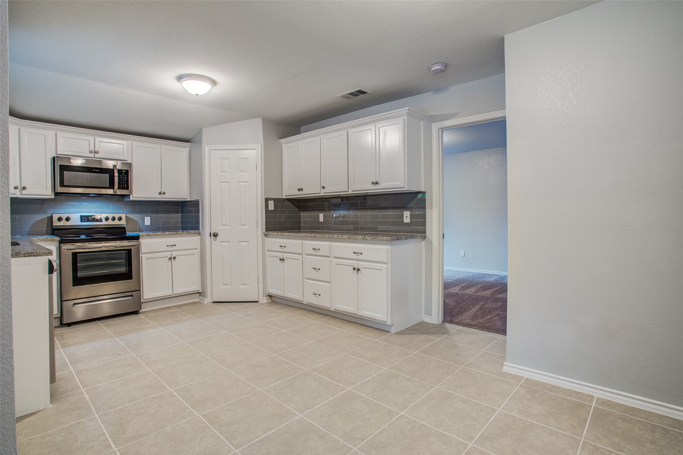 508 W Lone Star Avenue Cleburne TX 76033