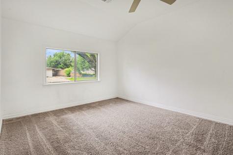 2610 Hillcrest Avenue Greenville TX 75402