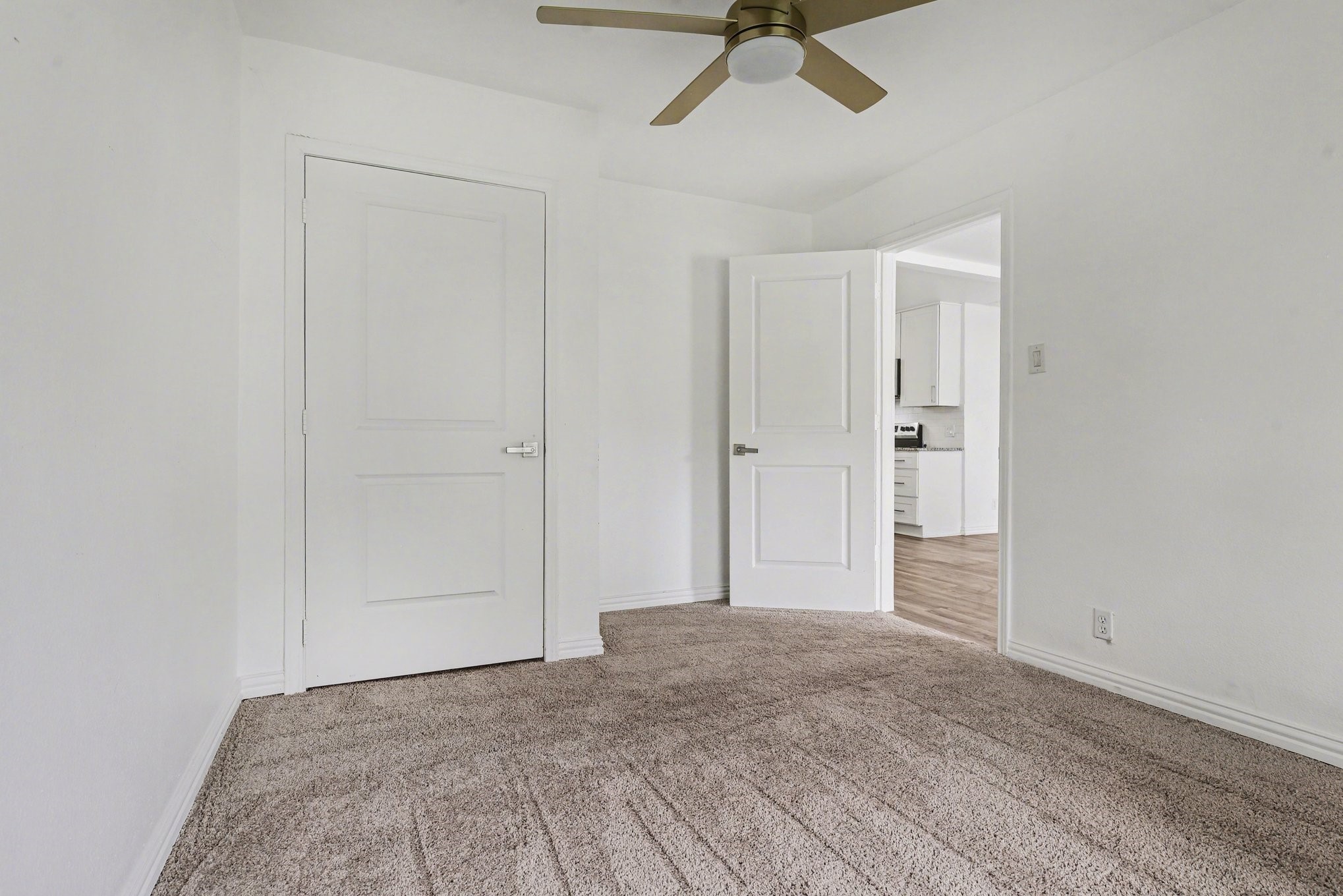 2610 Hillcrest Avenue Greenville TX 75402