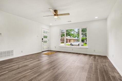 2610 Hillcrest Avenue Greenville TX 75402
