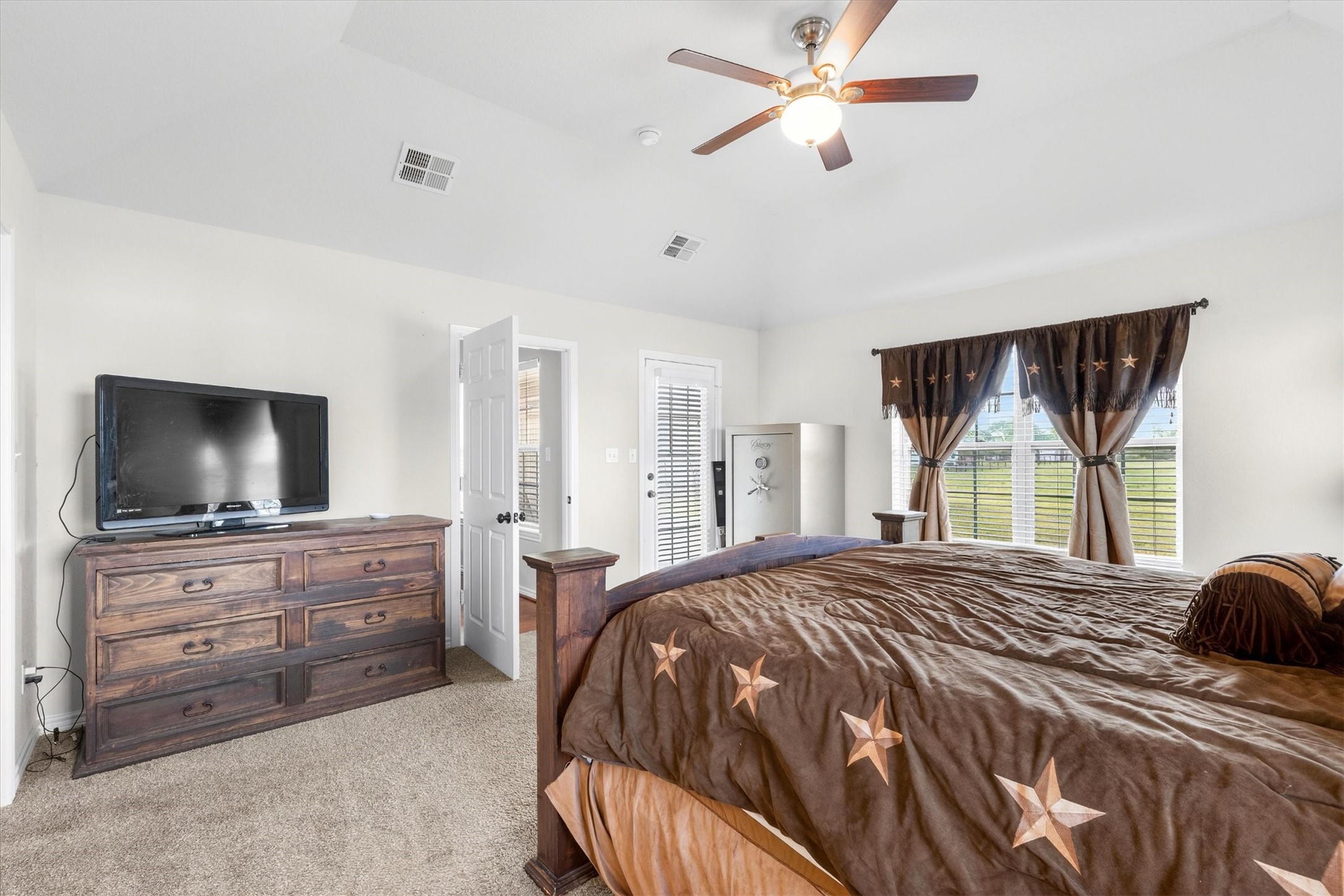 6215 Bridle Trail Caddo Mills TX 75135