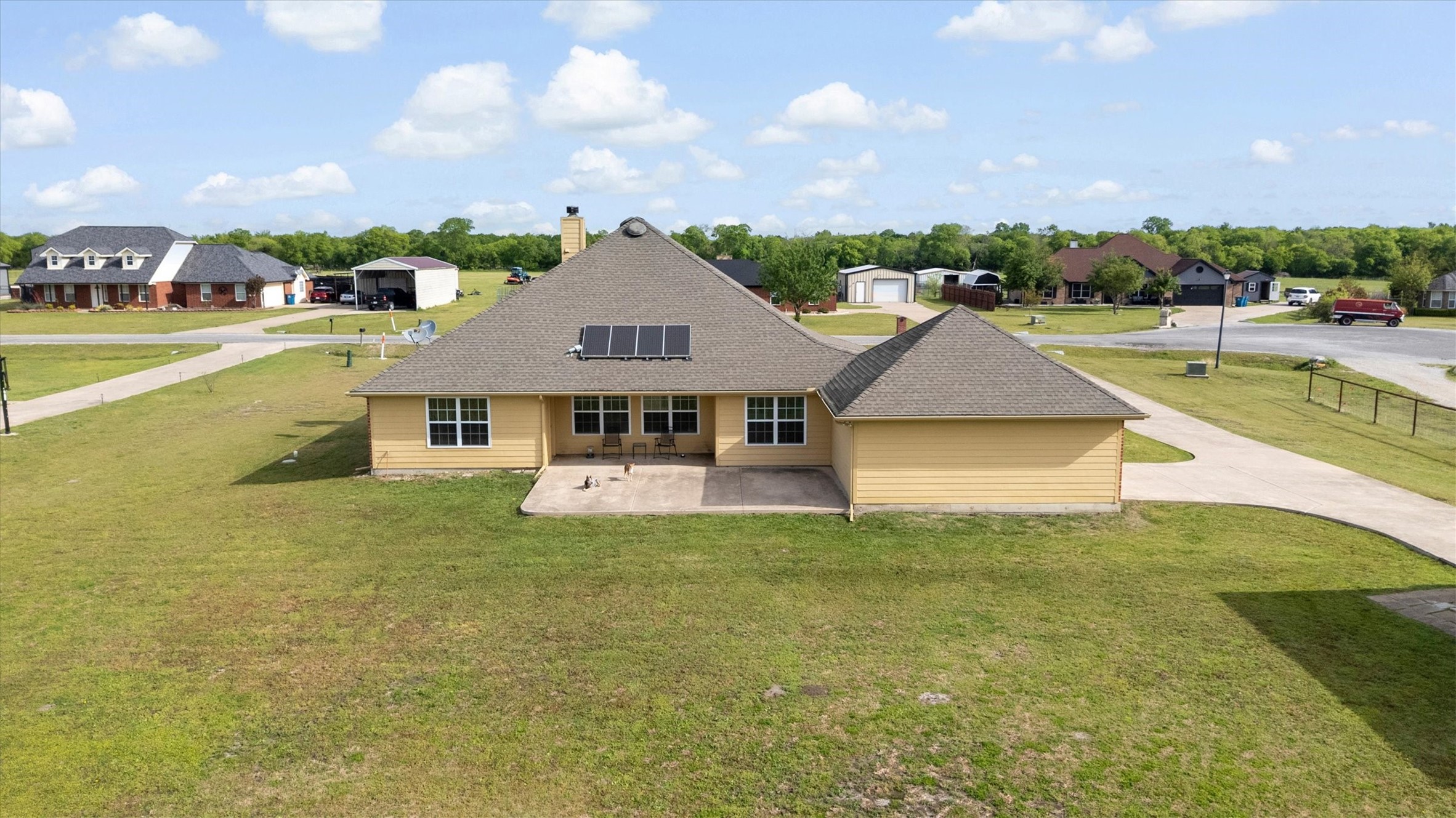 6215 Bridle Trail Caddo Mills TX 75135
