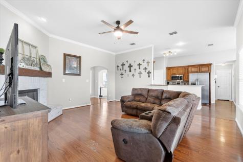 6215 Bridle Trail Caddo Mills TX 75135