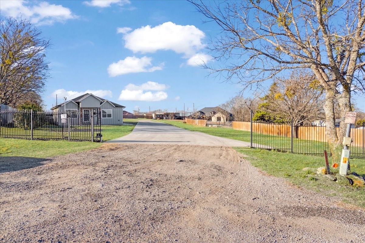 920 Oil Mill Road Van Alstyne TX 75495