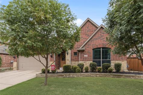 2723 Ponce De Leon Grand Prairie TX 75054