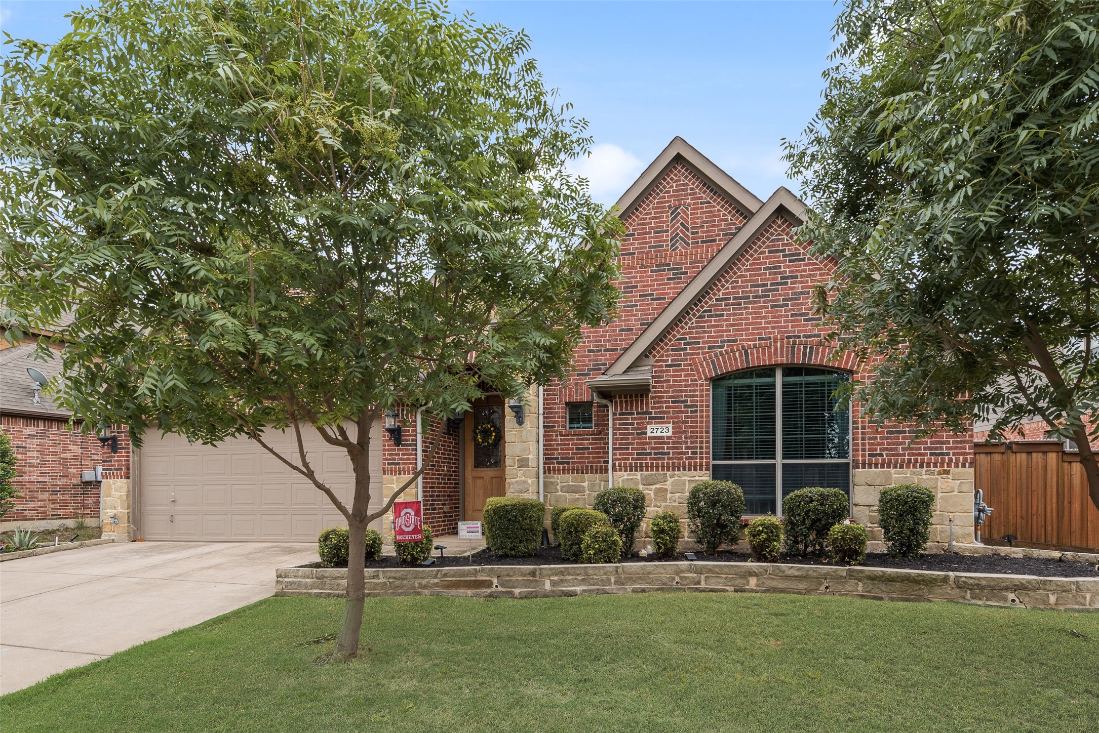 2723 Ponce De Leon Grand Prairie TX 75054