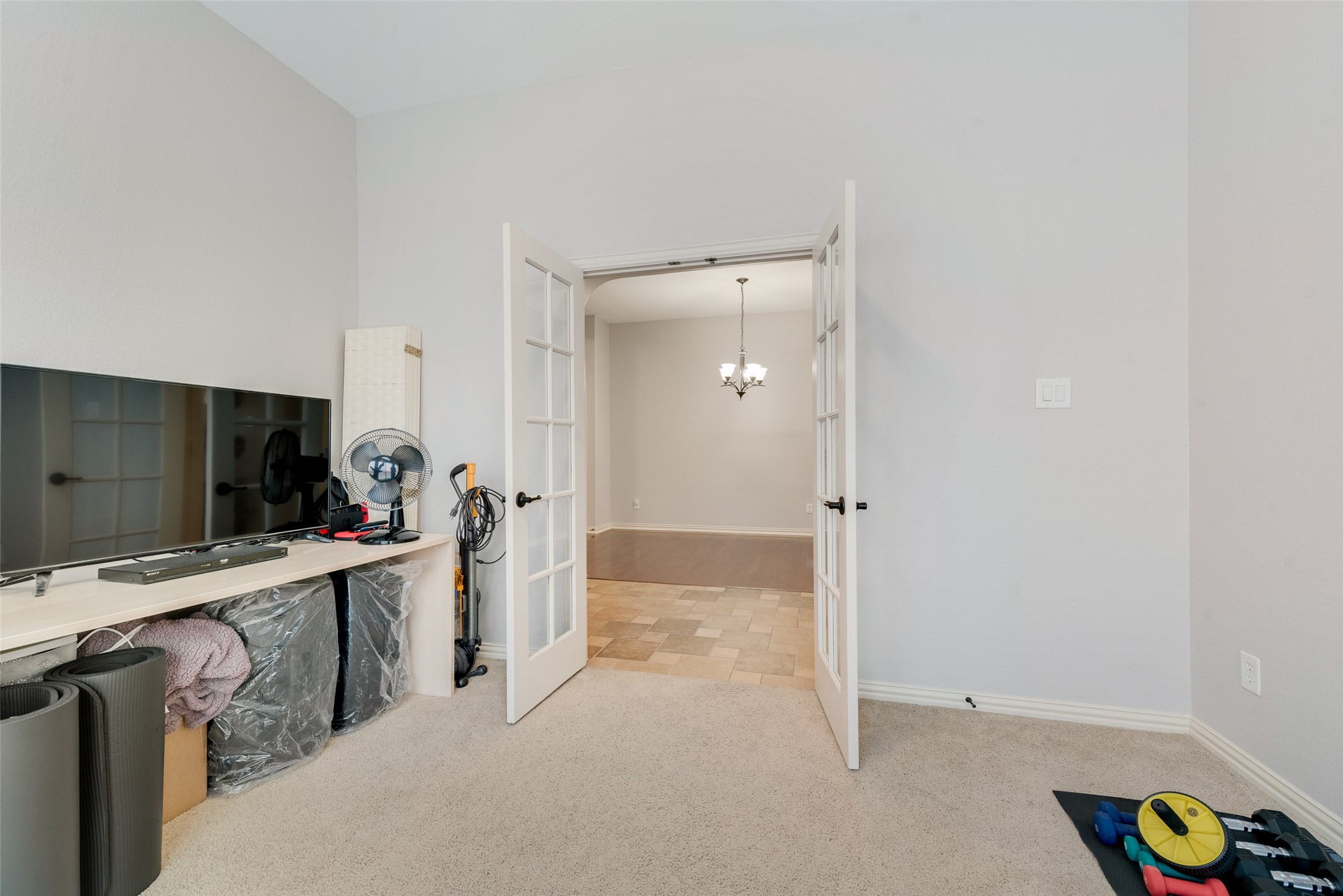 2723 Ponce De Leon Grand Prairie TX 75054