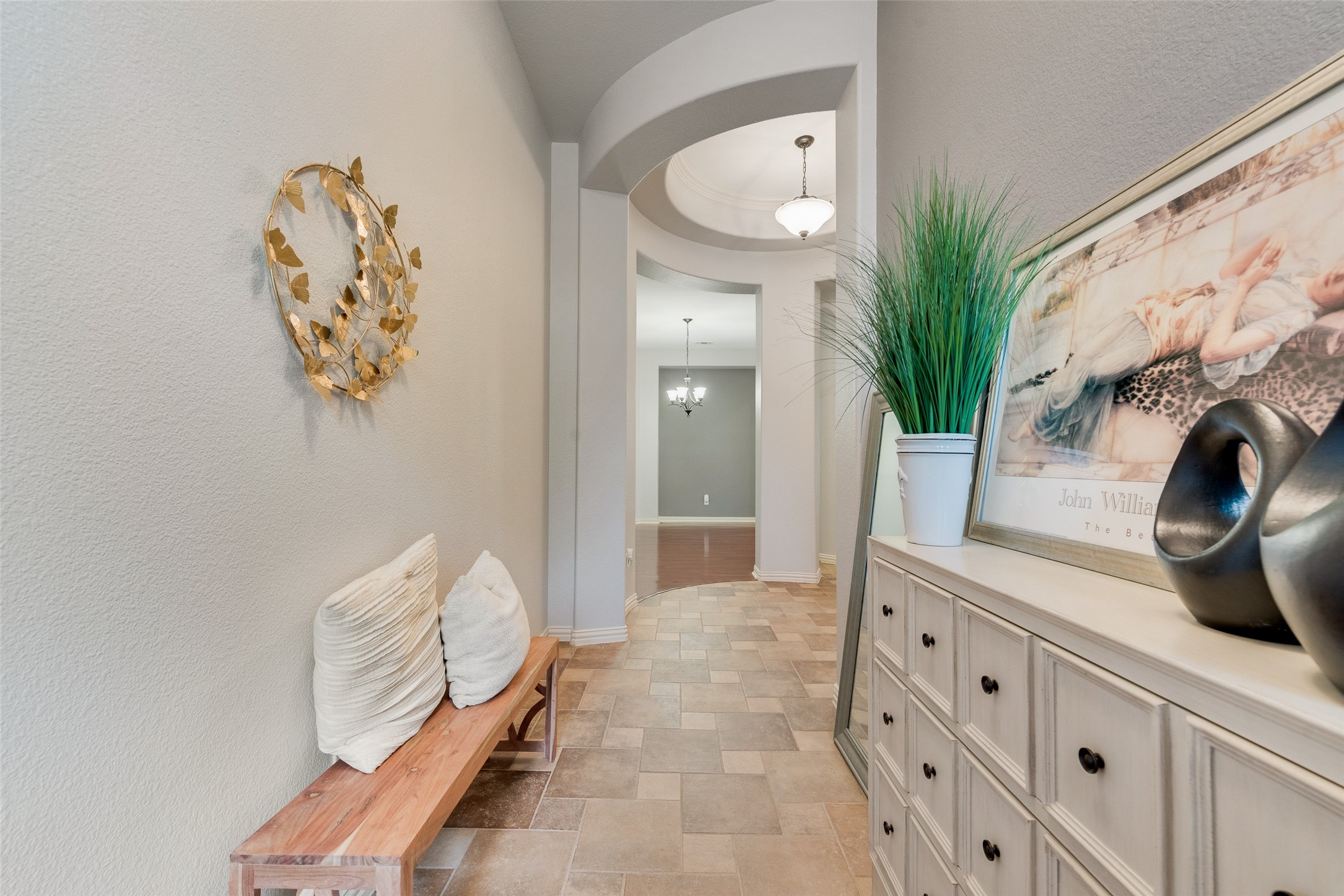 2723 Ponce De Leon Grand Prairie TX 75054
