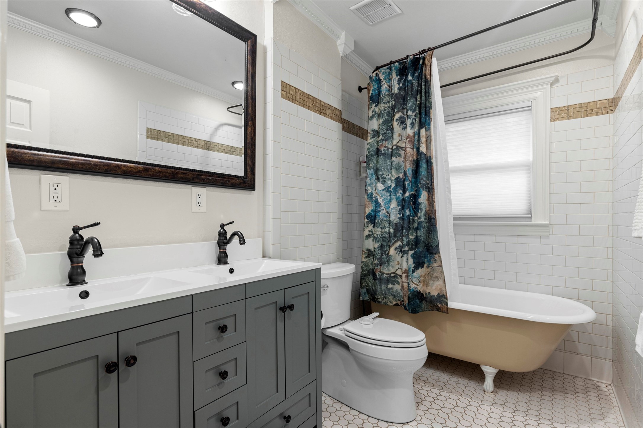 6926 Vivian Avenue Dallas TX 75223