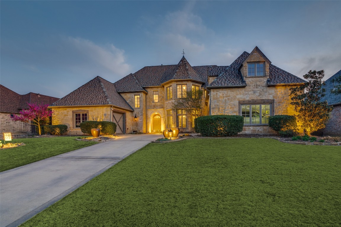 2612 Dame Brisen Drive Lewisville TX 75056
