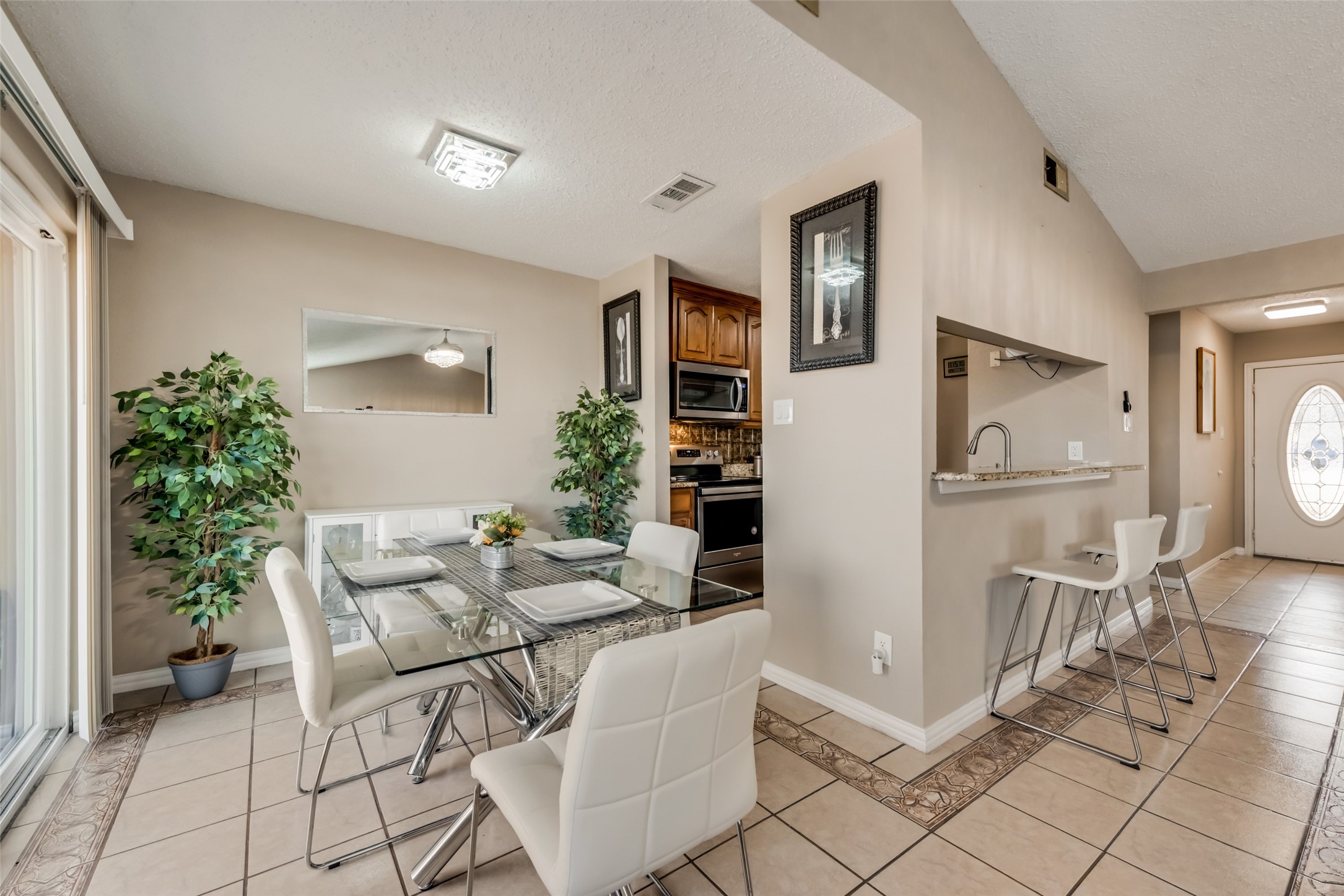 2101 High Bluff Drive Garland TX 75041