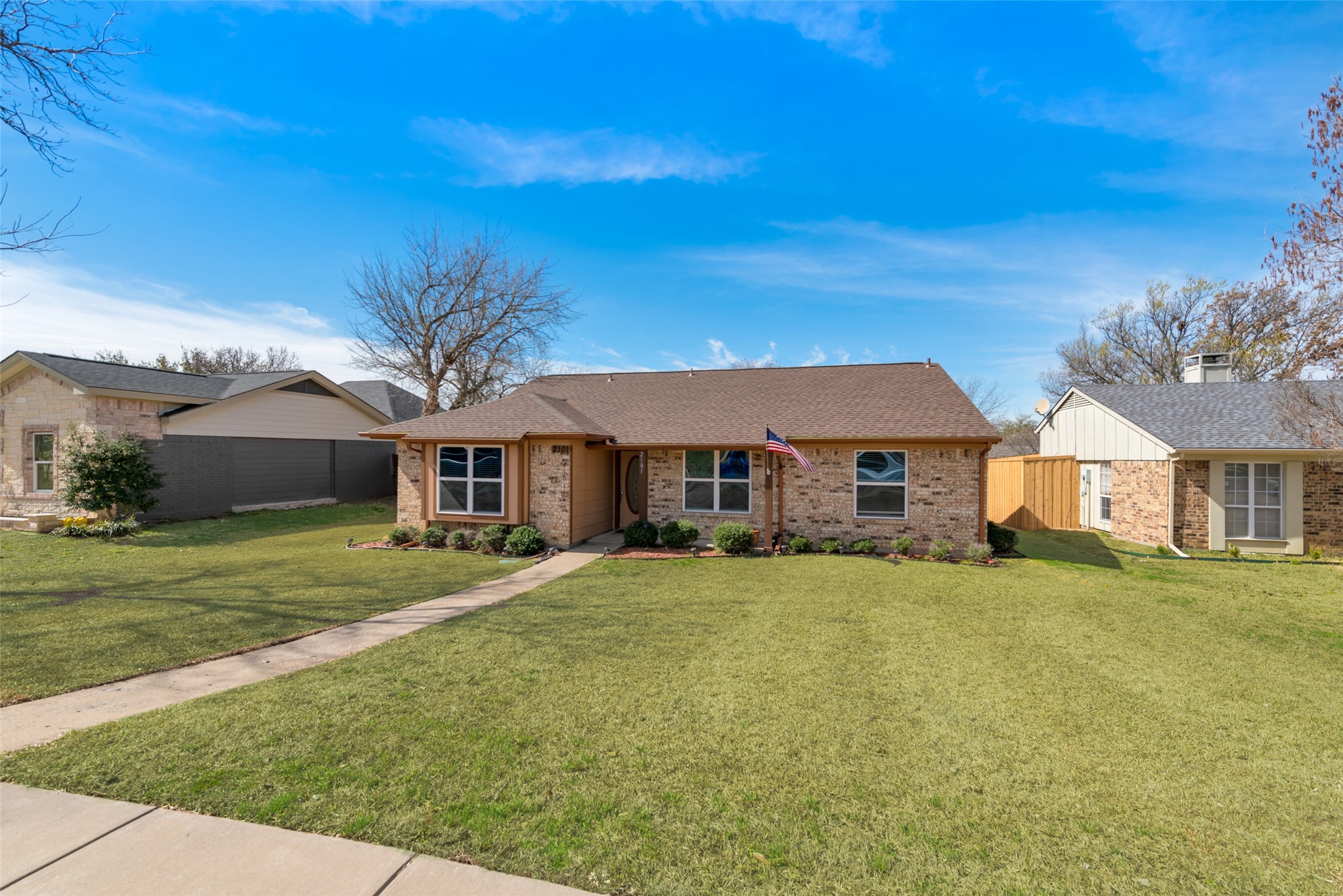 2101 High Bluff Drive Garland TX 75041