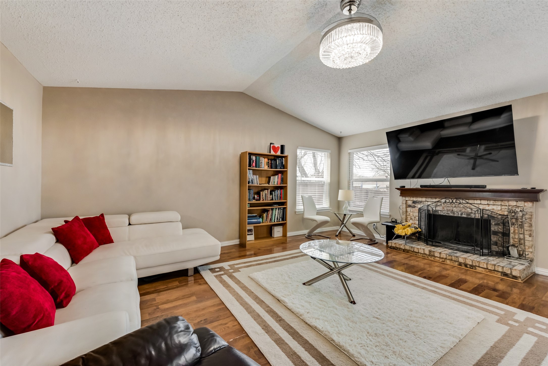 2101 High Bluff Drive Garland TX 75041