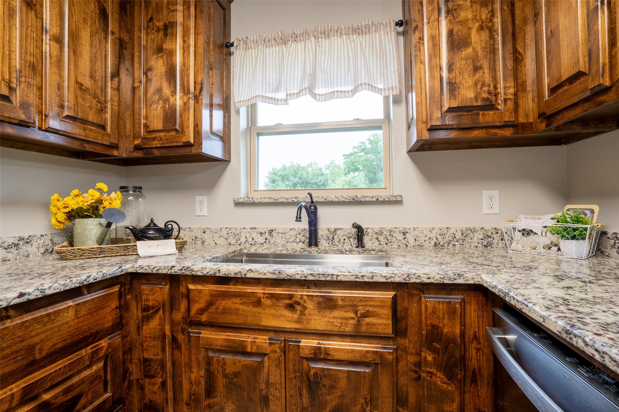 1560 Sheila Stephenville TX 76401