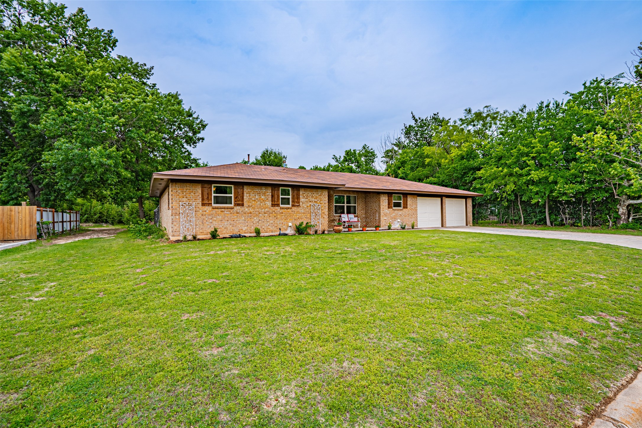 1560 Sheila Stephenville TX 76401