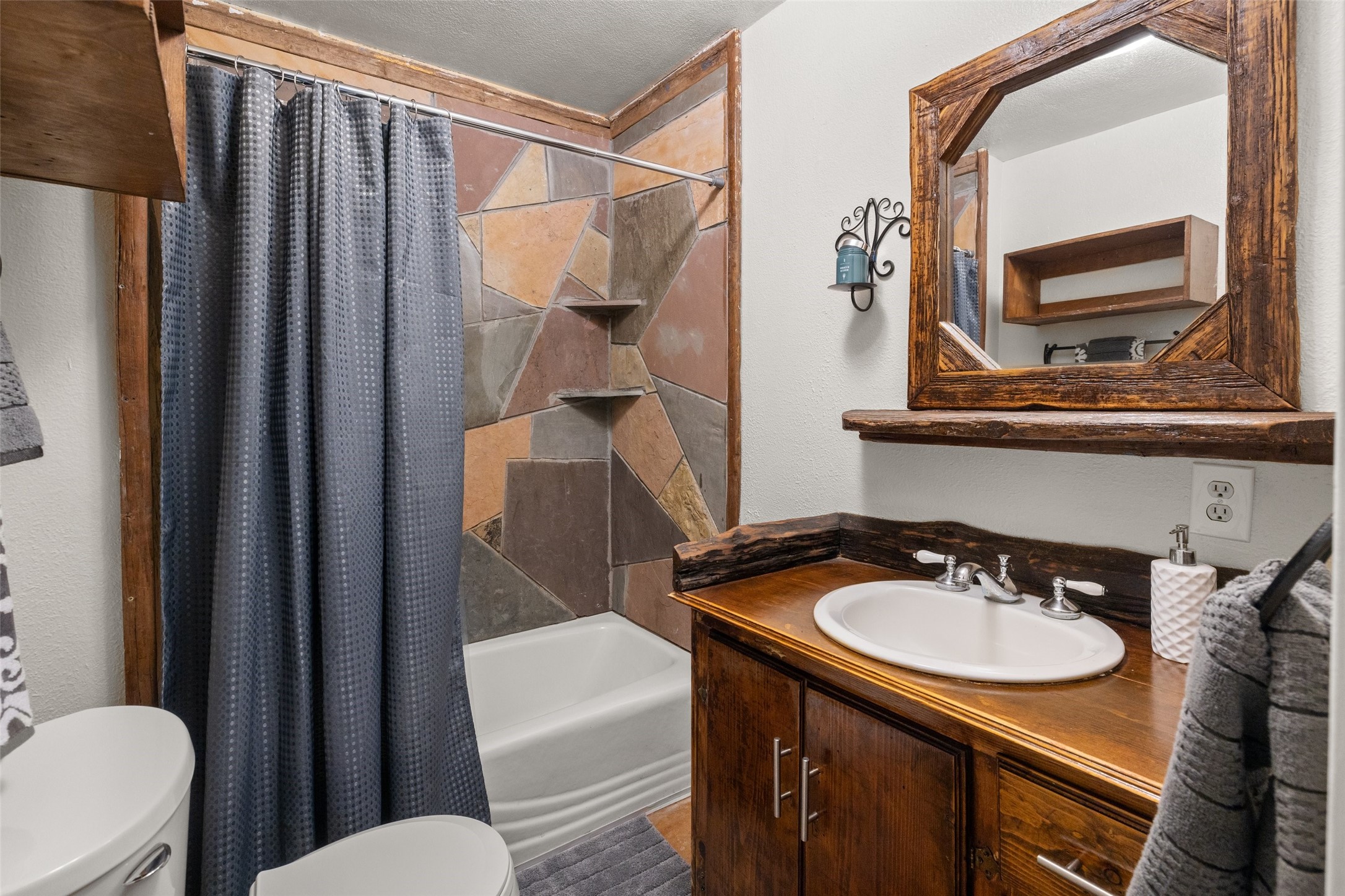 3625 Montego Boulevard Granbury TX 76049