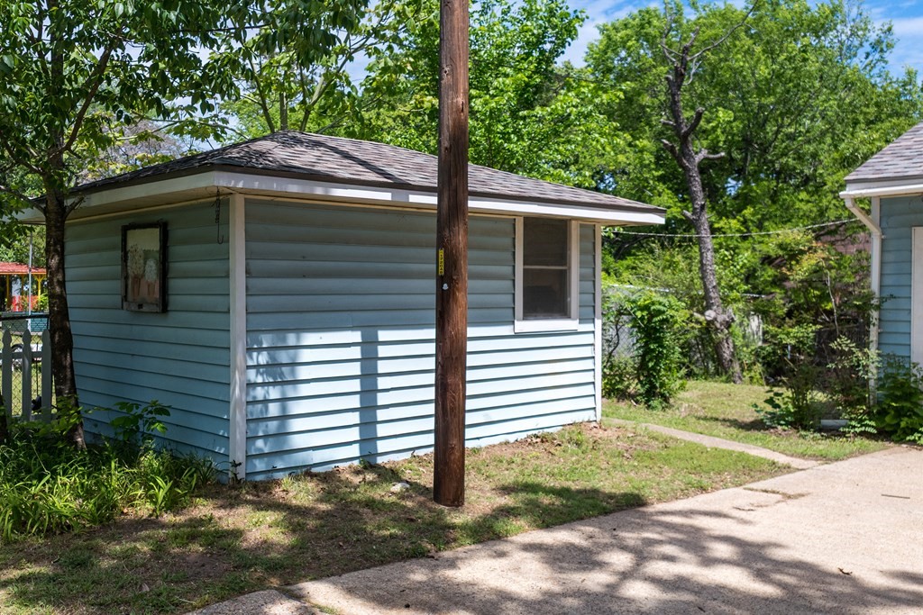 1125 Doe Run Road Tool TX 75143