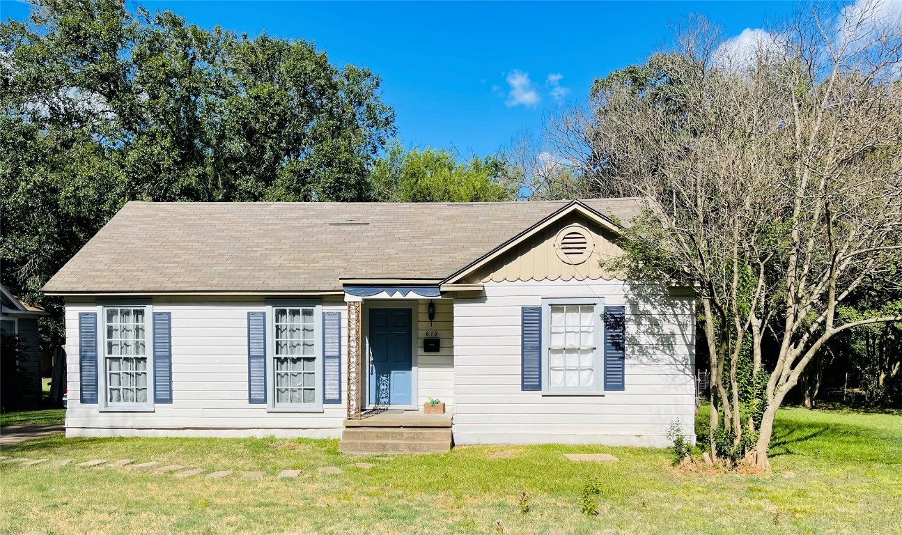 619 N 23rd Street Corsicana TX 75110