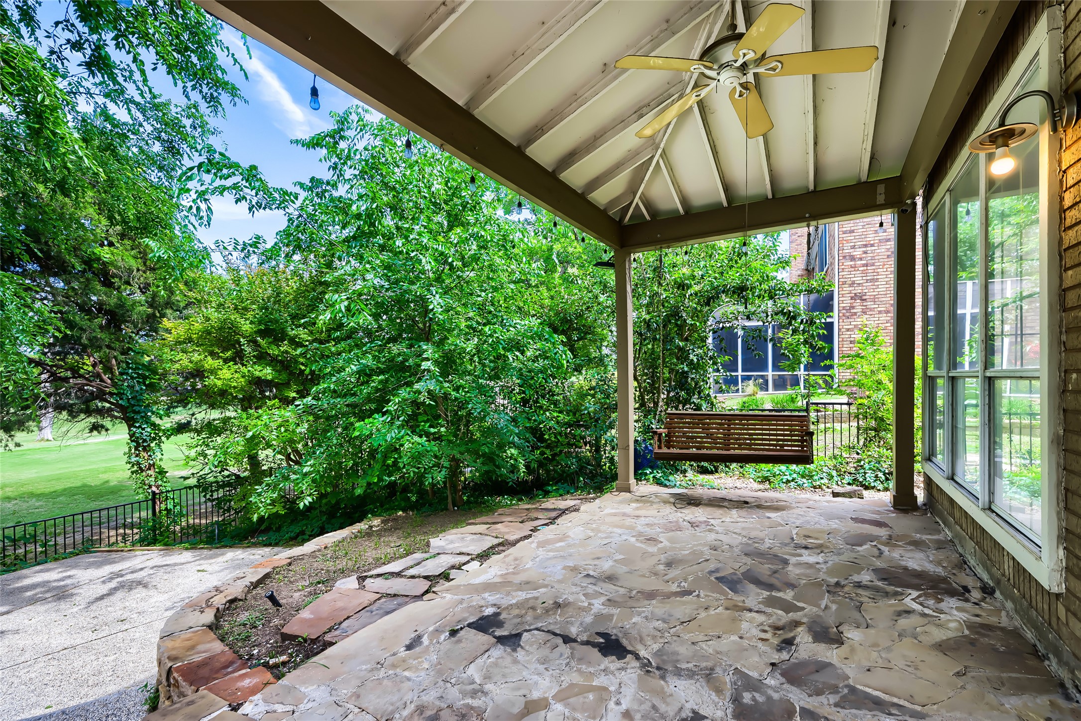 2803 Wyndham Lane Richardson TX 75082