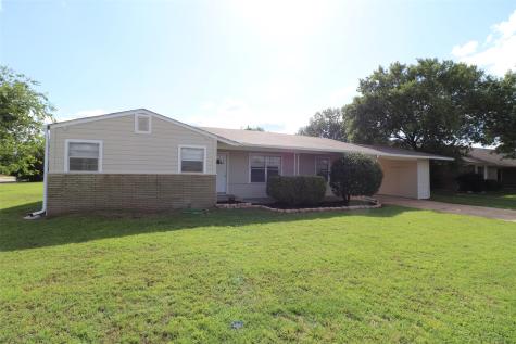 1909 7th Street Brownwood TX 76801