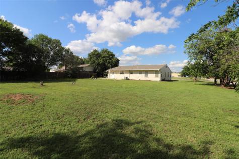 1909 7th Street Brownwood TX 76801