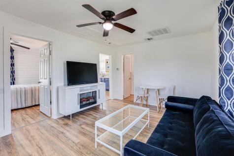 320 S Bowie Drive Weatherford TX 76086