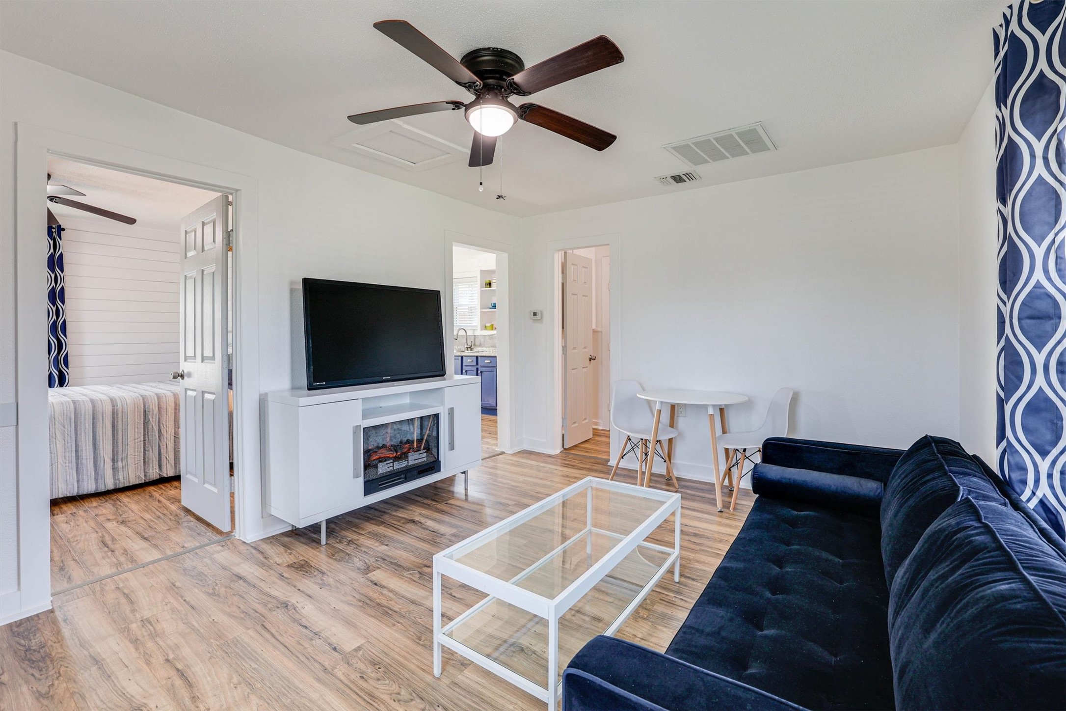320 S Bowie Drive Weatherford TX 76086