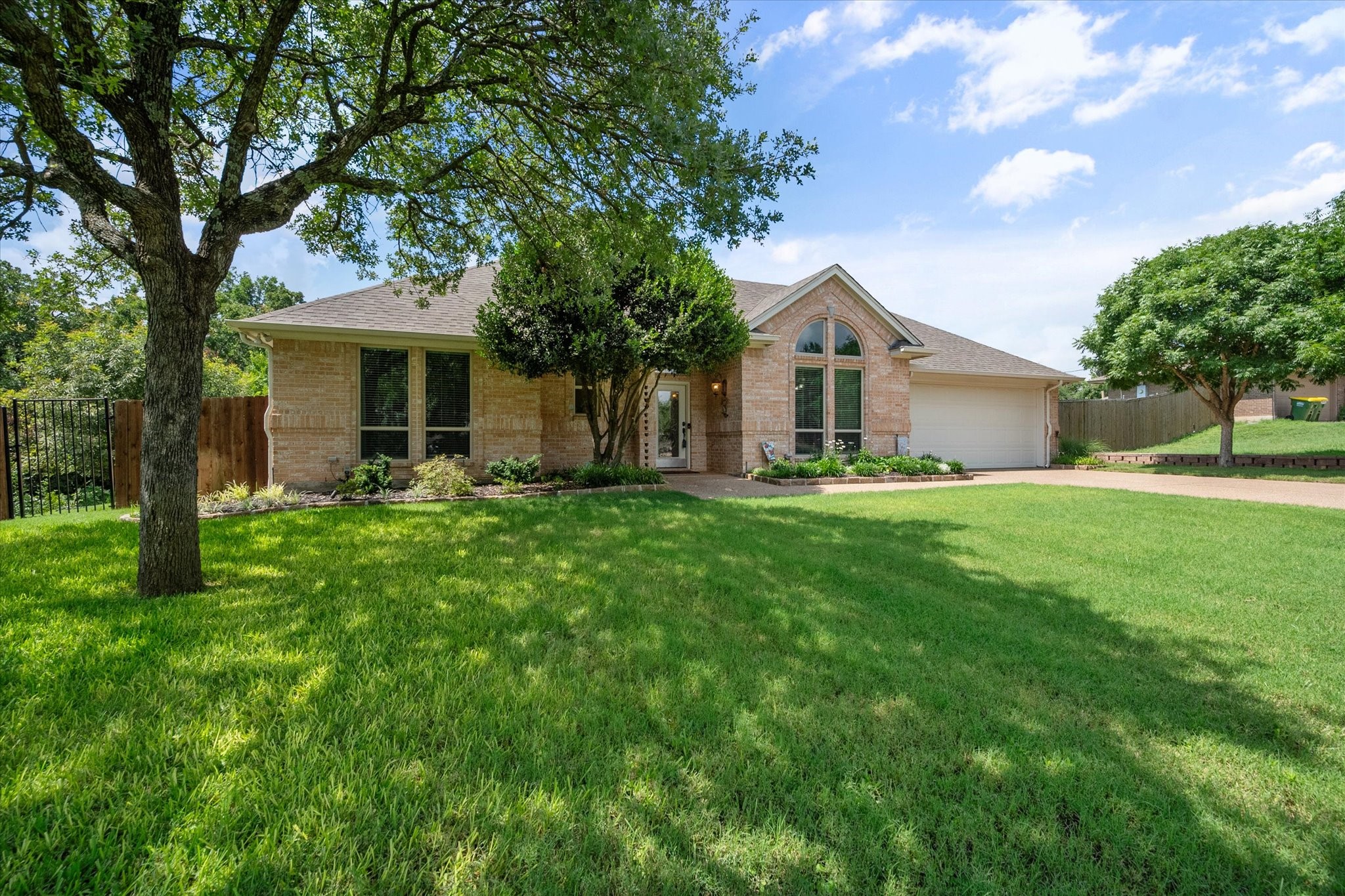 118 Timberview Court Burleson TX 76028