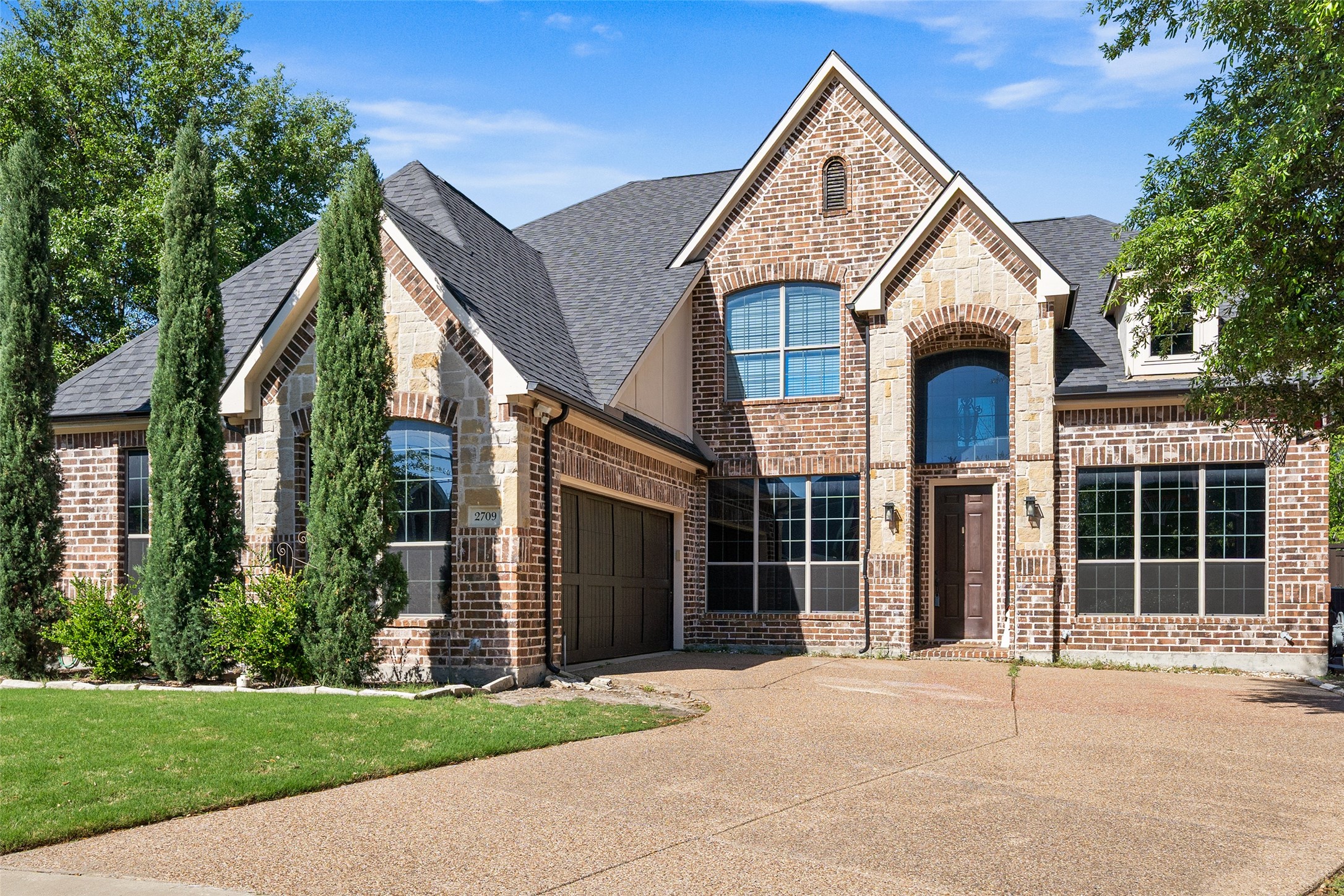 2709 Woodpark Drive Garland TX 75044