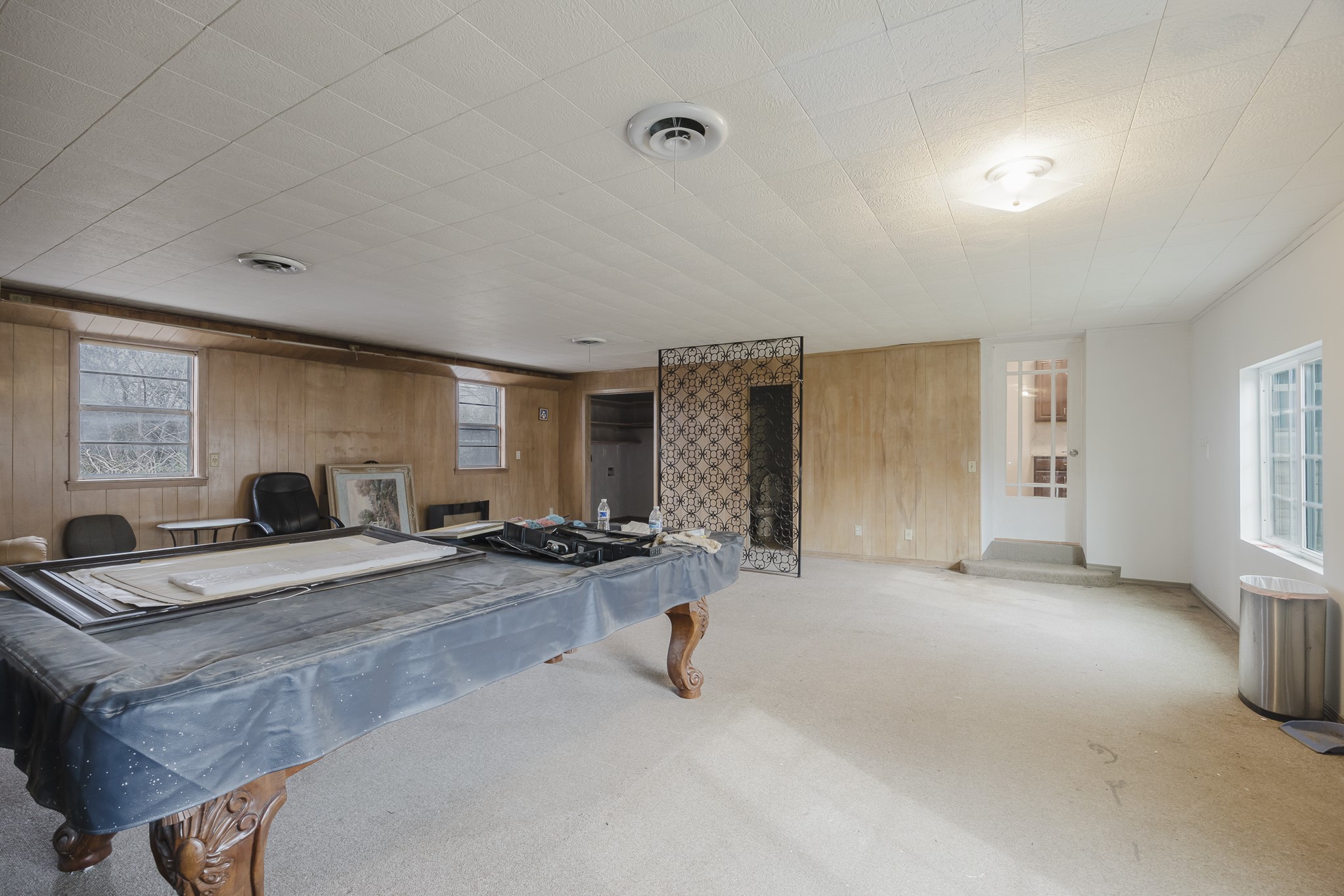 406 W Franklin Street Alvord TX 76225