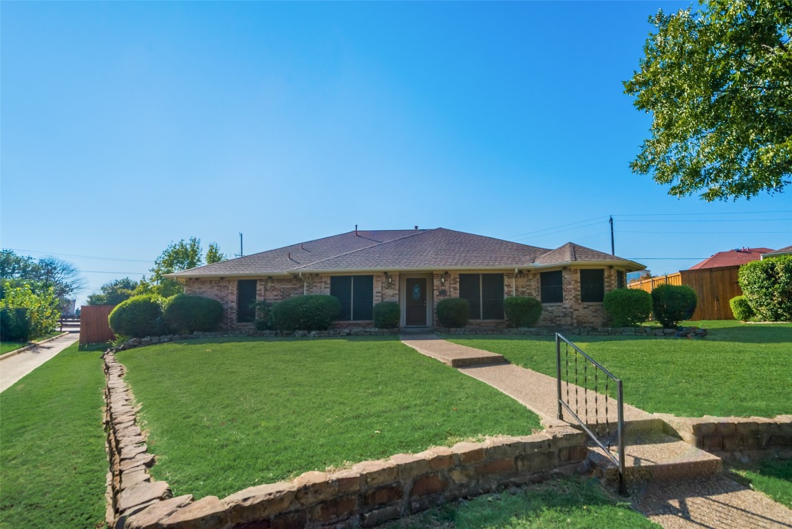 2740 Shadygrove Lane Carrollton TX 75006