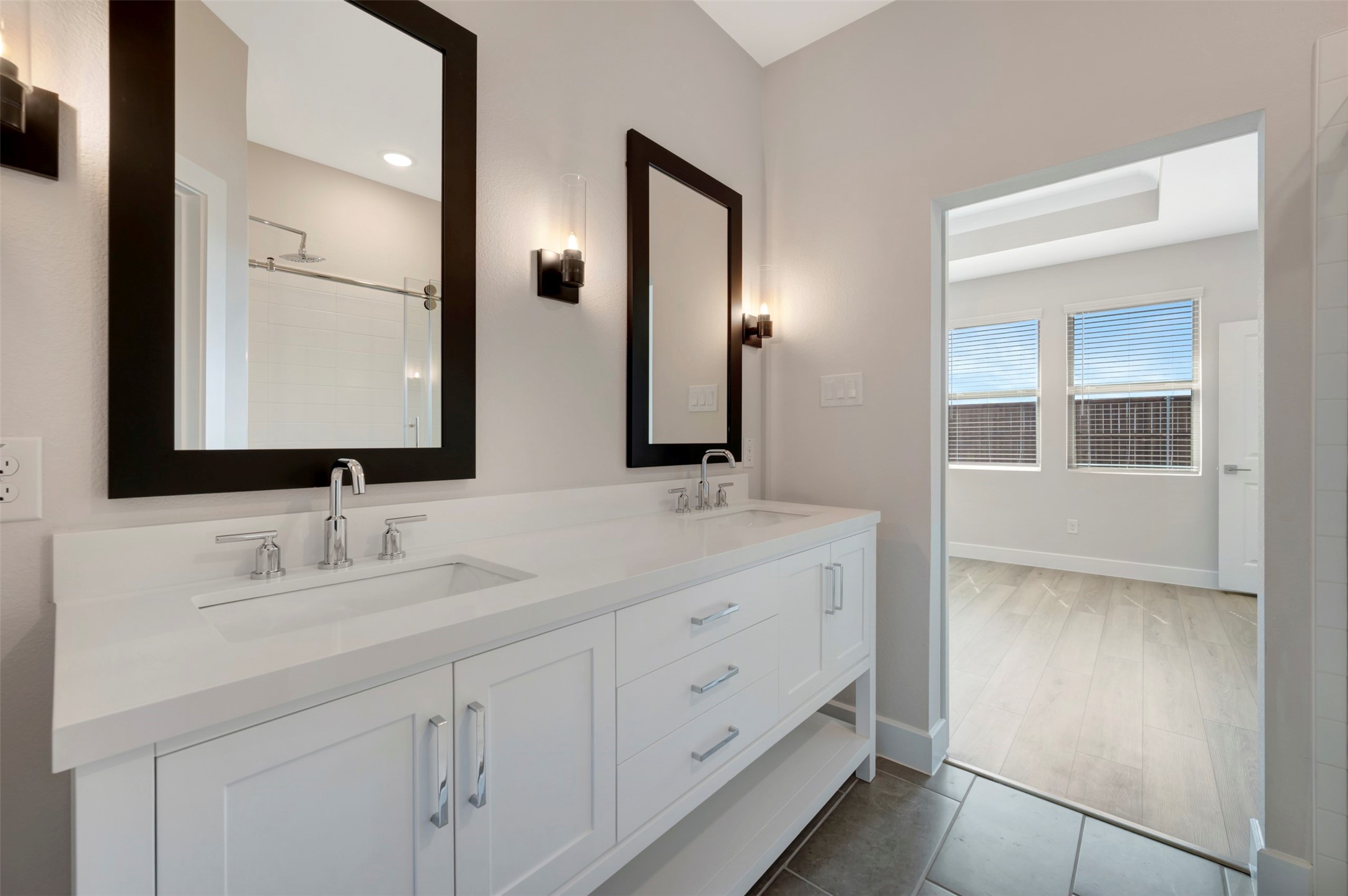 806 Sagebrush Trail Sherman TX 75092