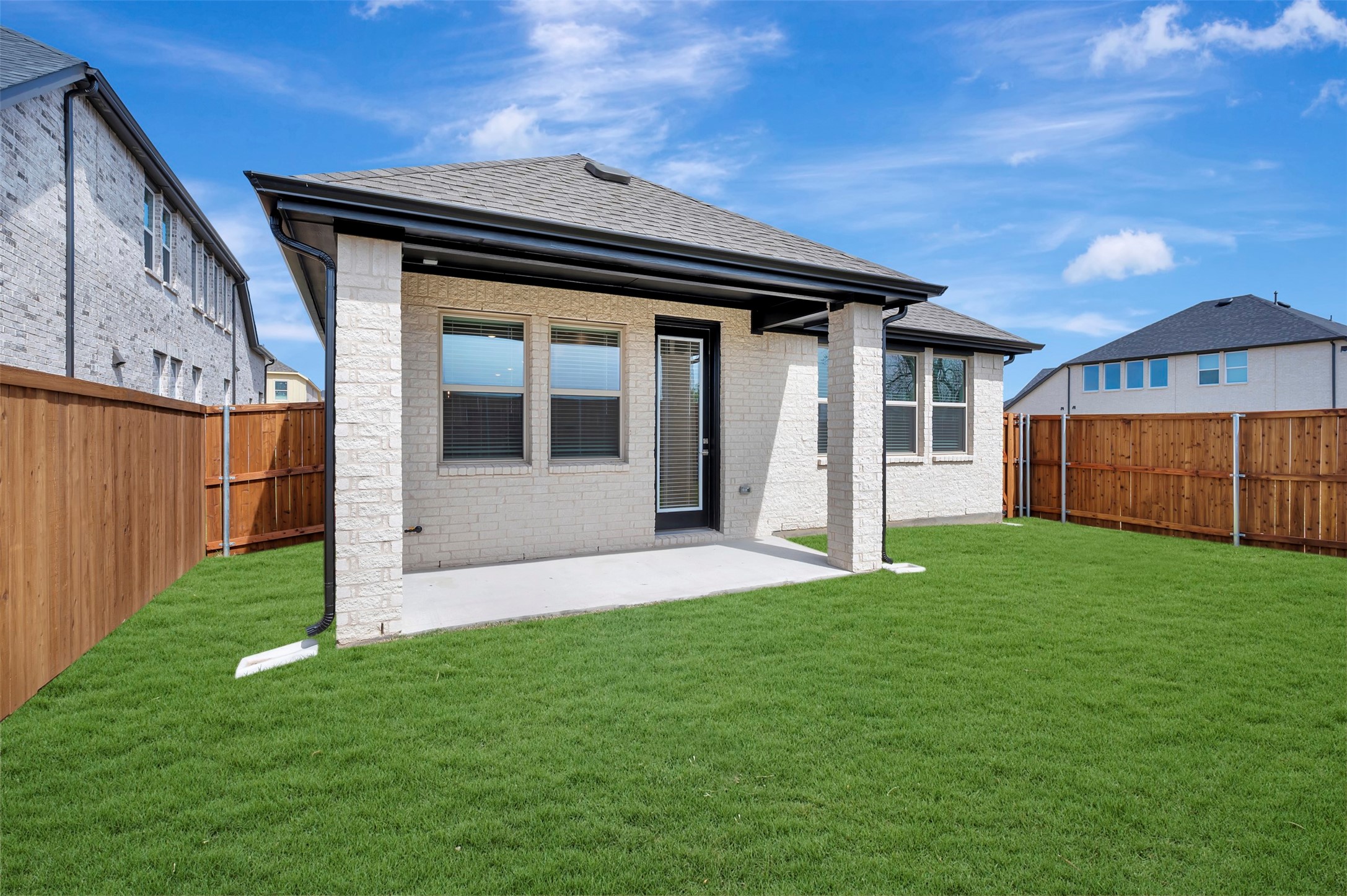806 Sagebrush Trail Sherman TX 75092