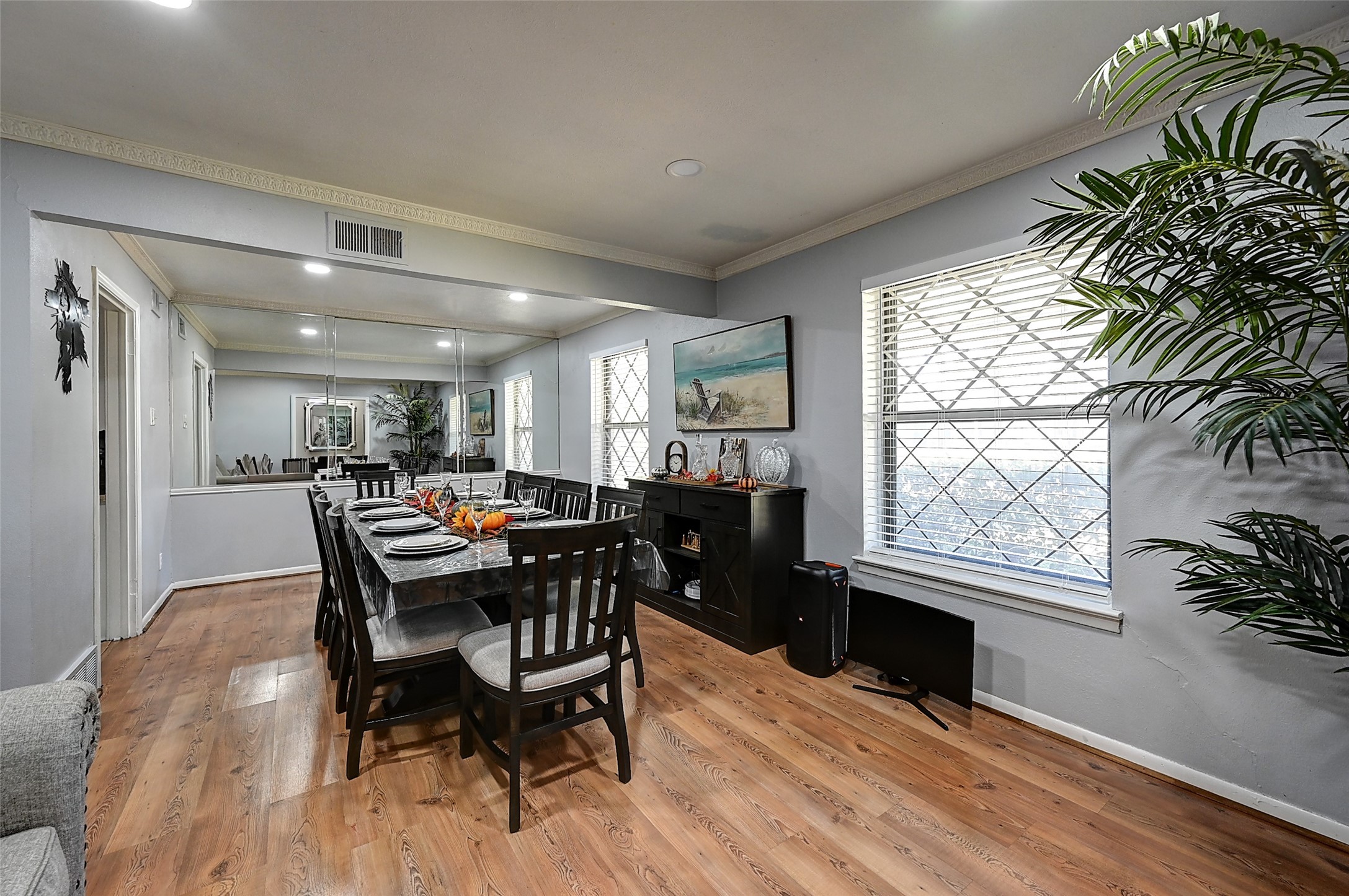 3262 Camelot Drive Dallas TX 75229
