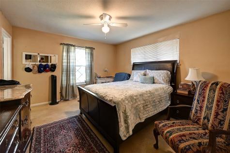 3262 Camelot Drive Dallas TX 75229