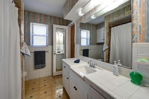 3262 Camelot Drive Dallas TX 75229