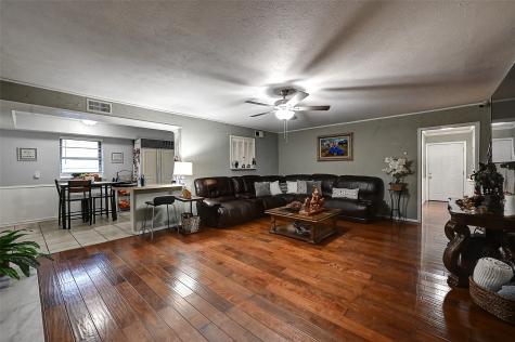 3262 Camelot Drive Dallas TX 75229