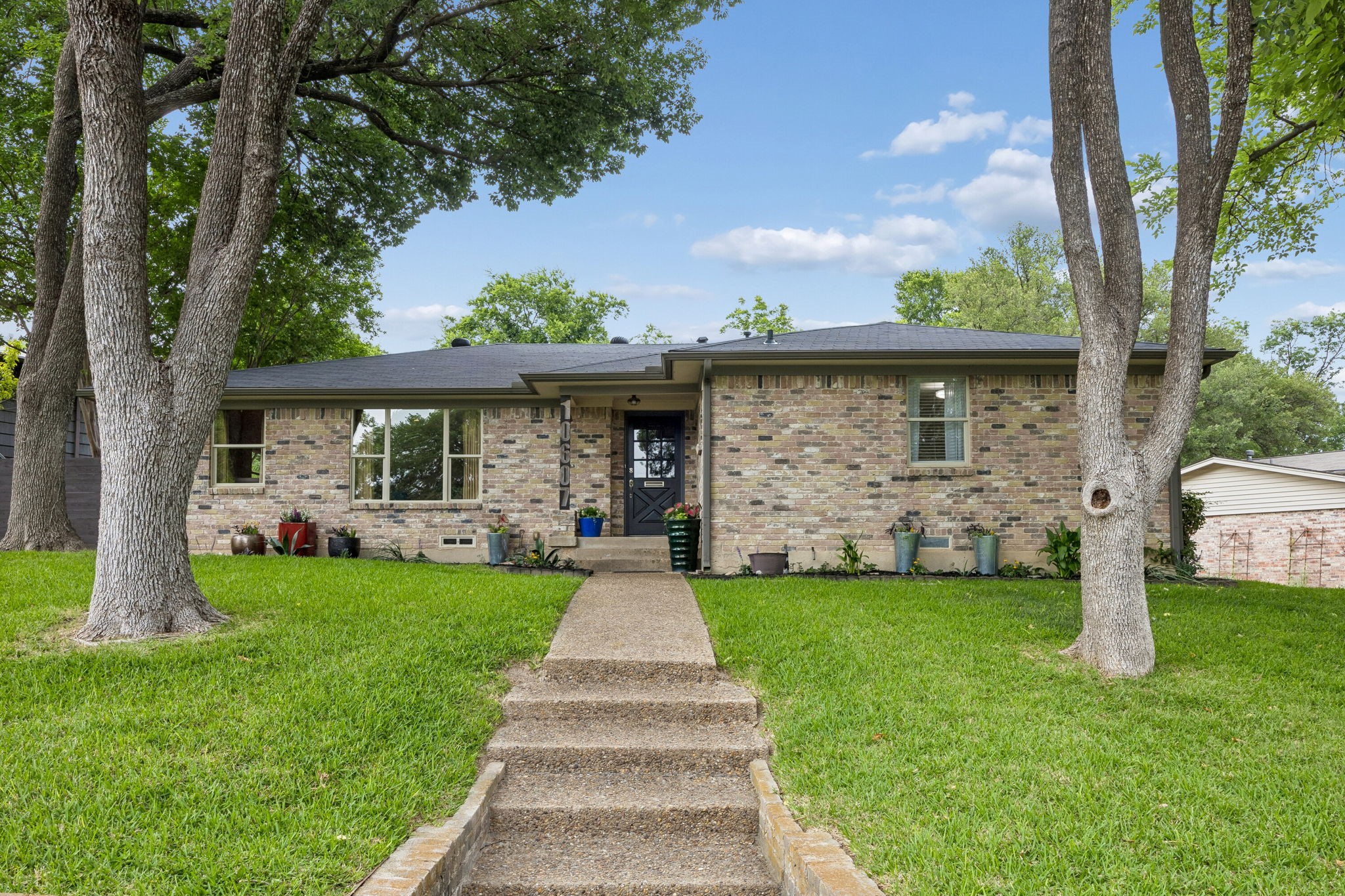 10607 Maplegrove Lane Dallas TX 75218