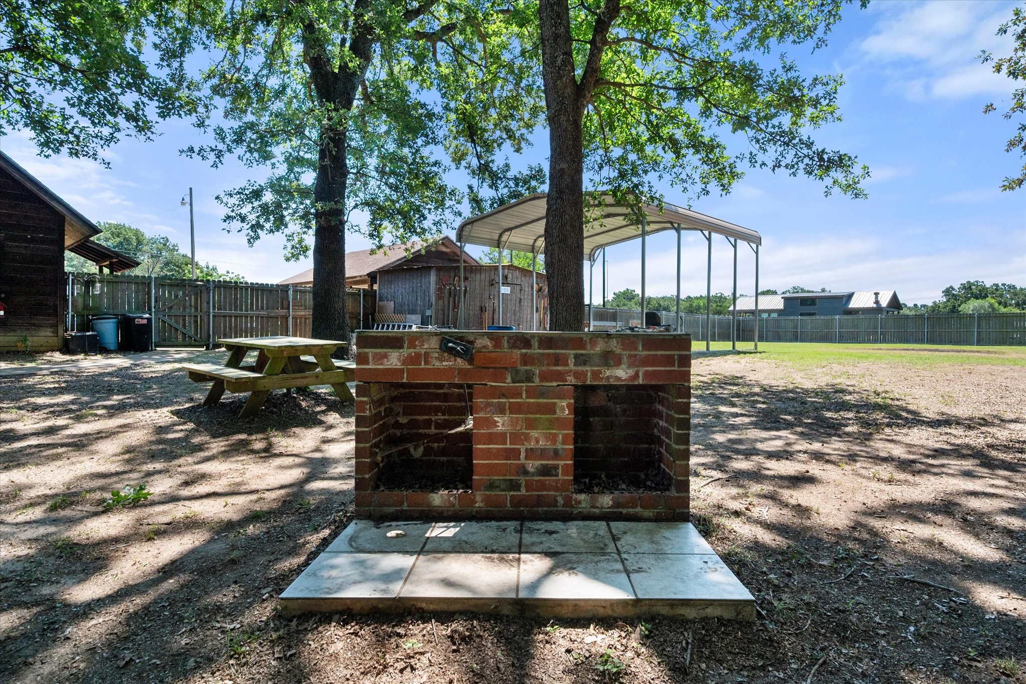 377 Southern Oaks Drive Streetman TX 75859