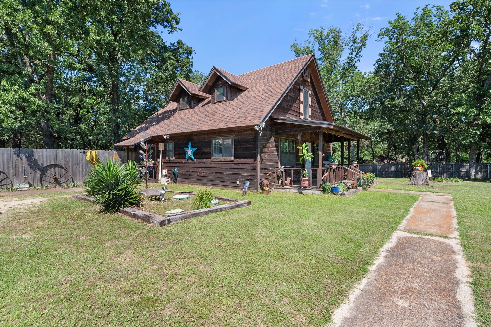 377 Southern Oaks Drive Streetman TX 75859