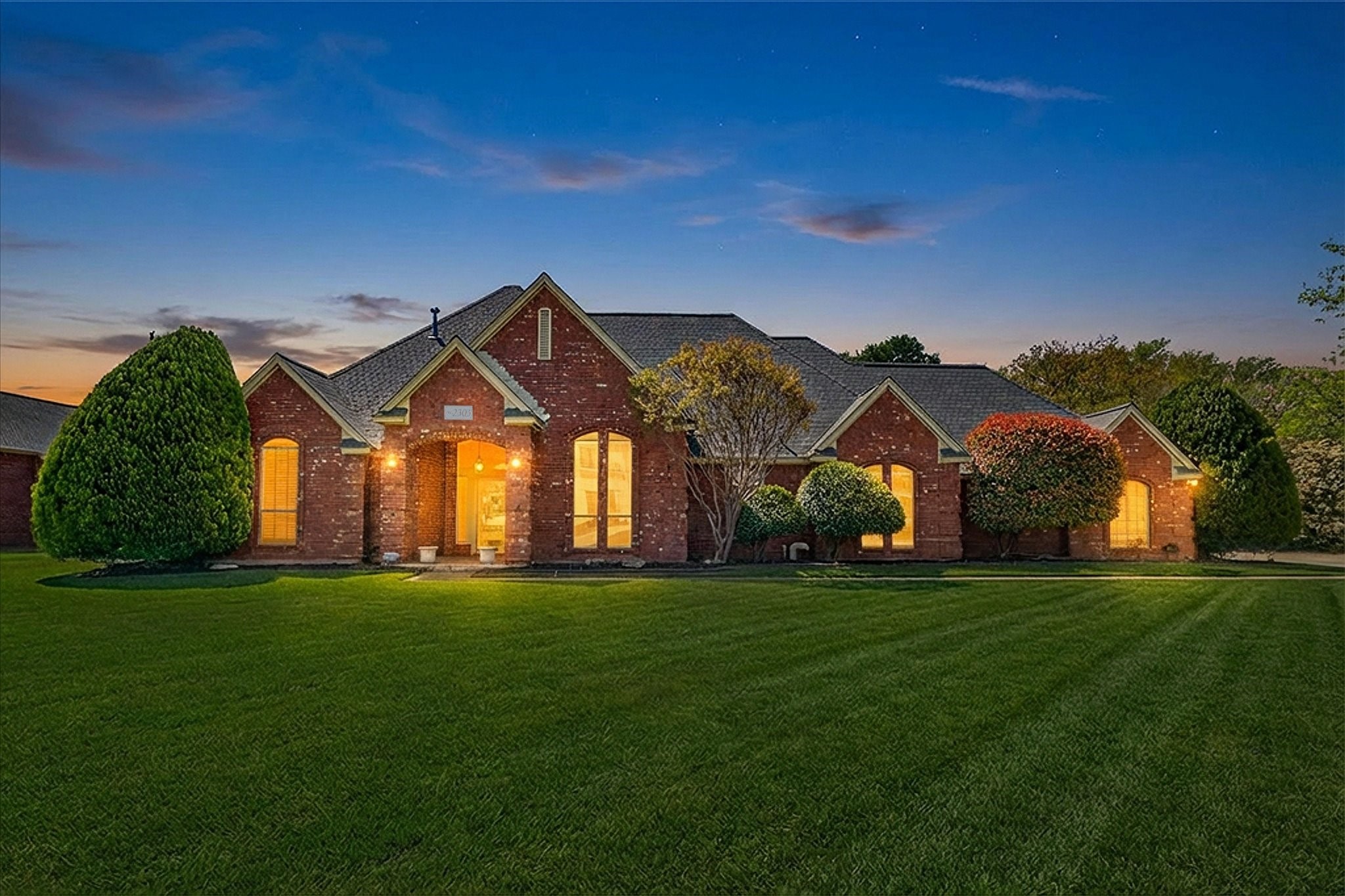 2303 Hillside Court Southlake TX 76092